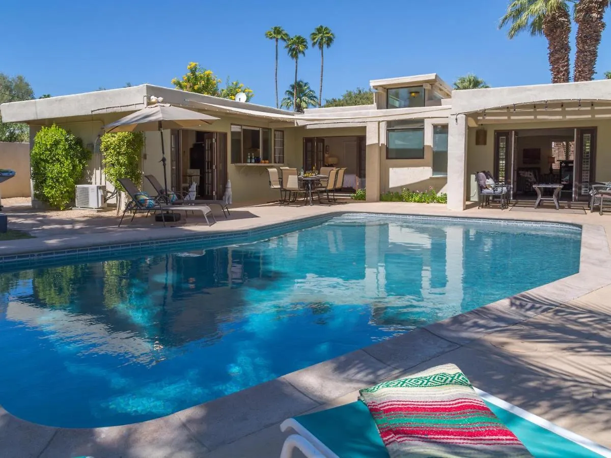 Willa Reeves Garden House By Acme House Company Palm Springs
